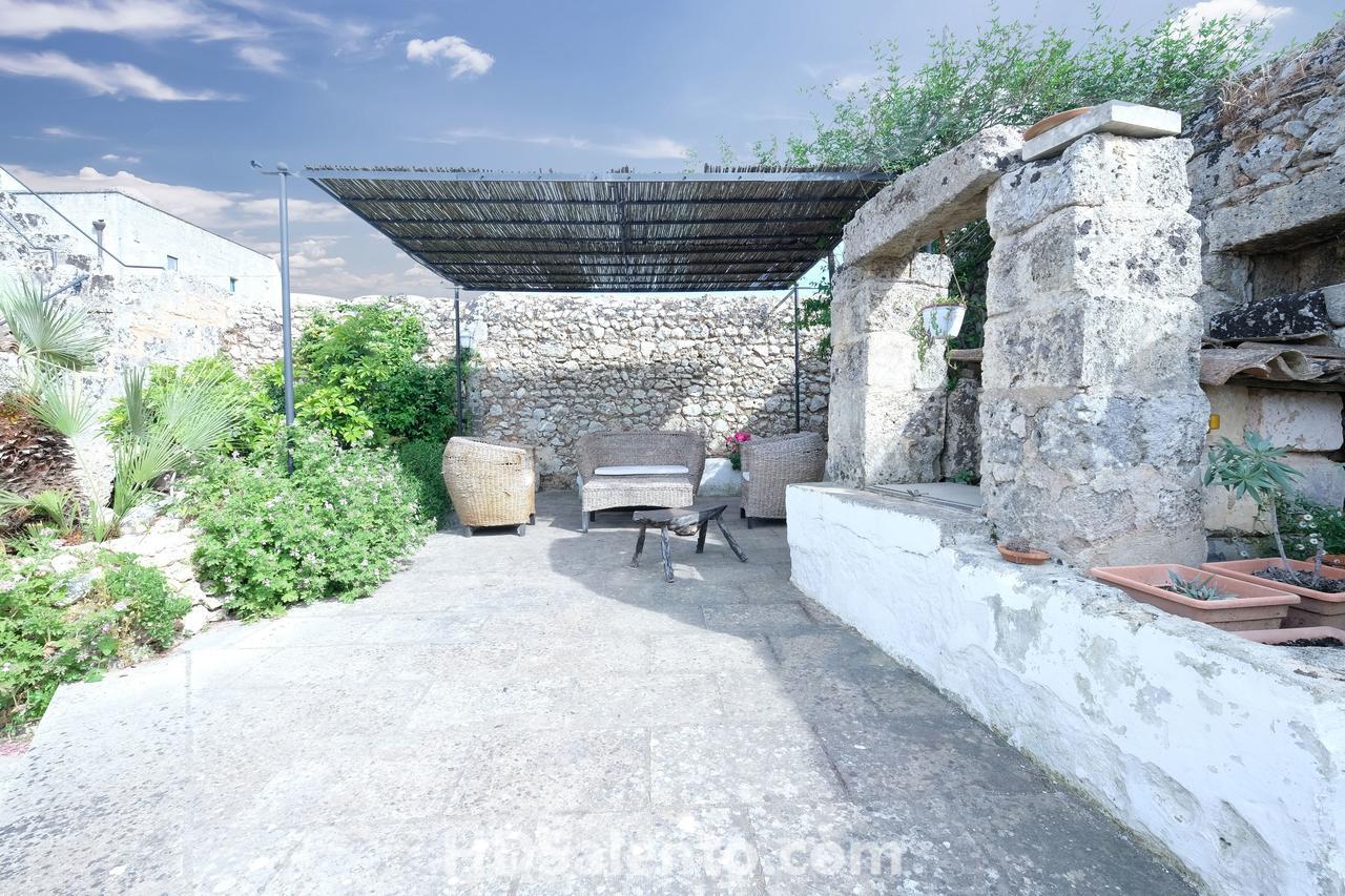 Masseria Macurano Bed & Breakfast Alessano Exterior photo