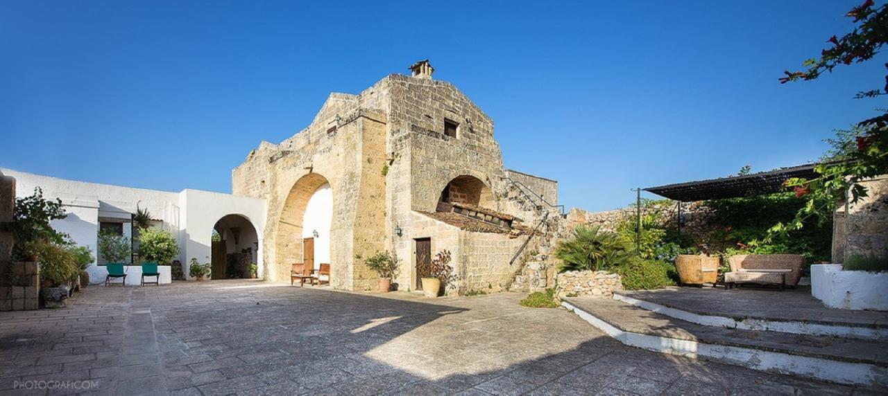 Masseria Macurano Bed & Breakfast Alessano Exterior photo